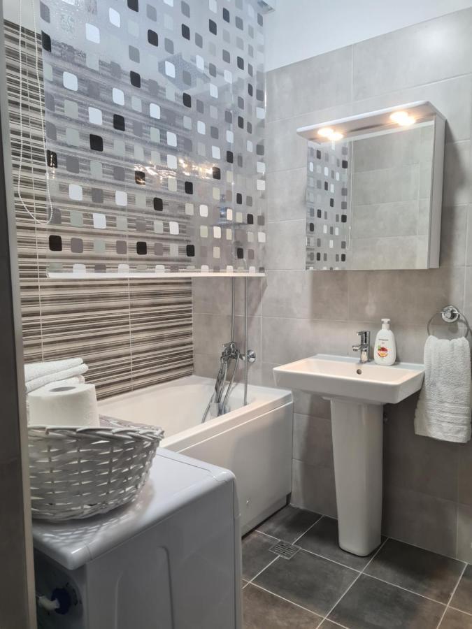Apartament Moghioros Park Residence Dum1 ブカレスト エクステリア 写真
