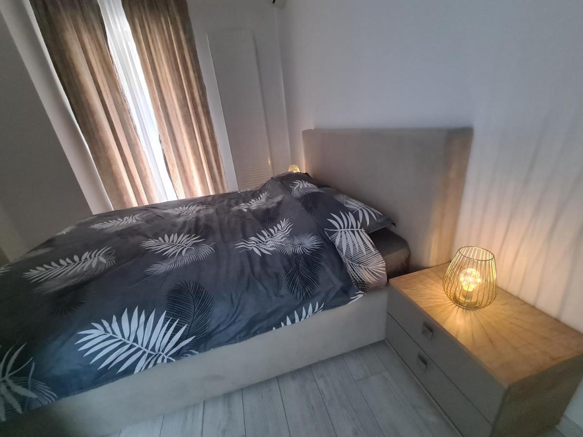 Apartament Moghioros Park Residence Dum1 ブカレスト エクステリア 写真